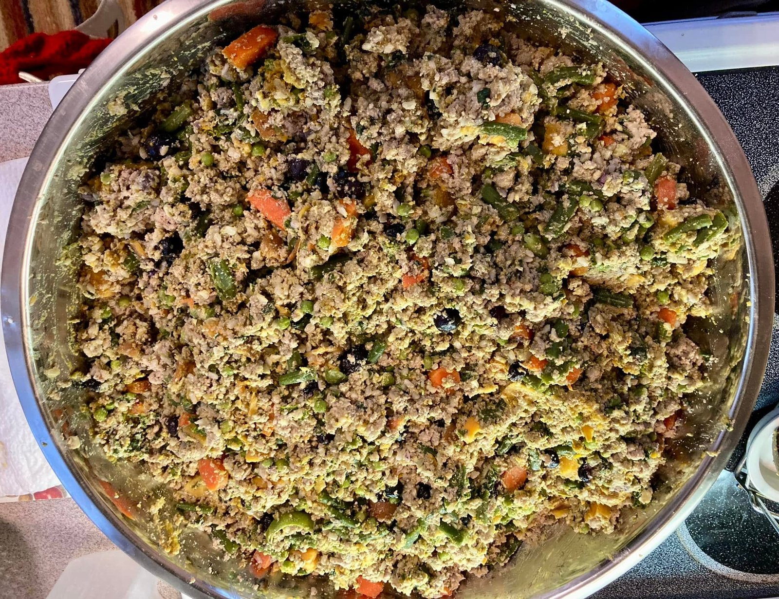 Homemade Turkey and Vegetable Dog Food: Batch Preparation Guide