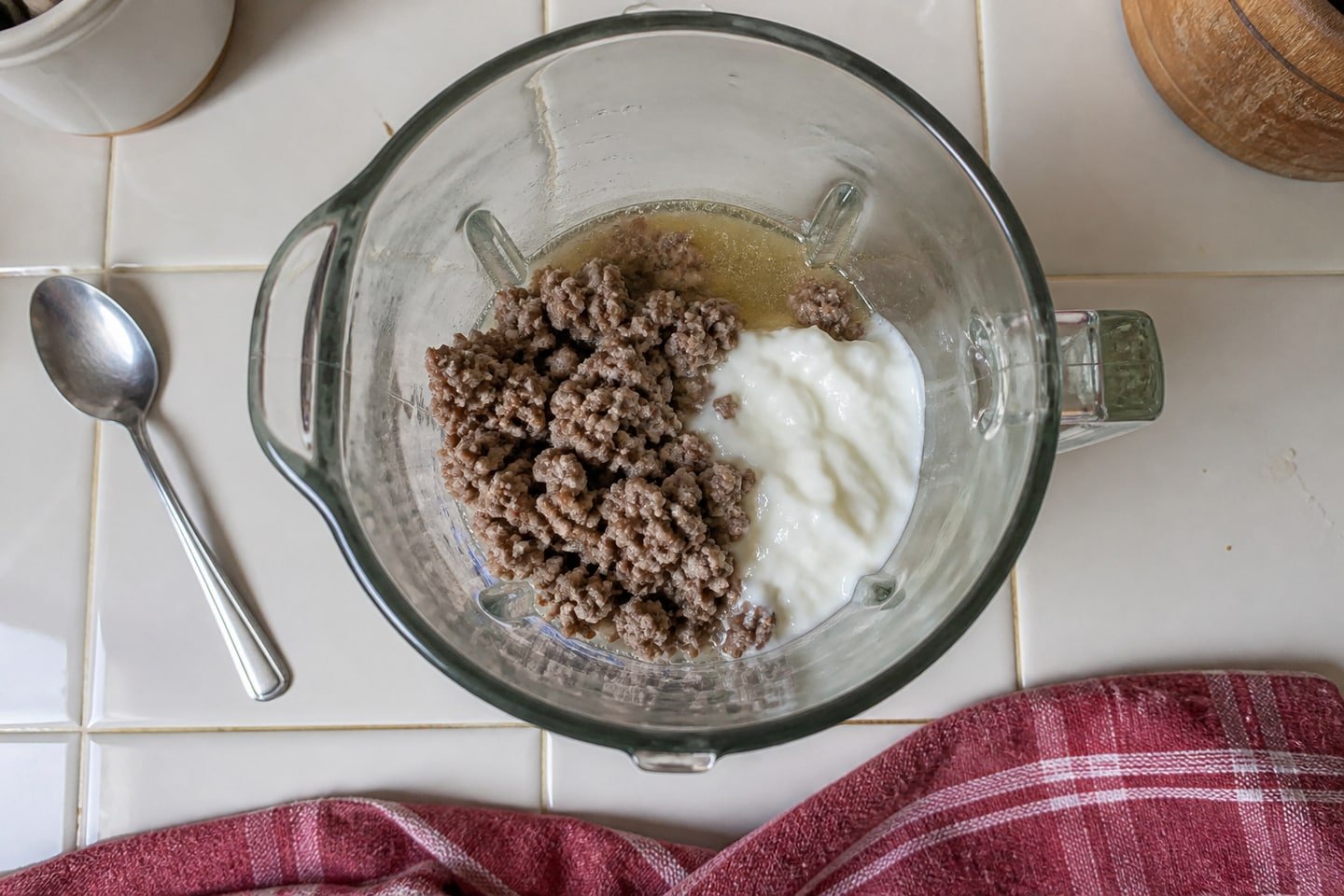 Preparing savory beef and yogurt frozen dog treats
