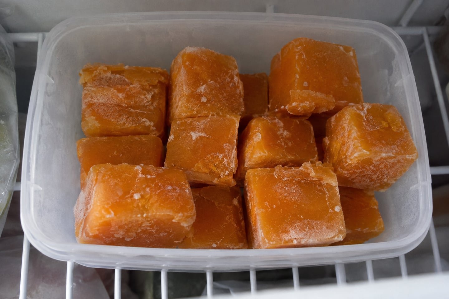 Two-Ingredient Carrot Broth Freezer Treats