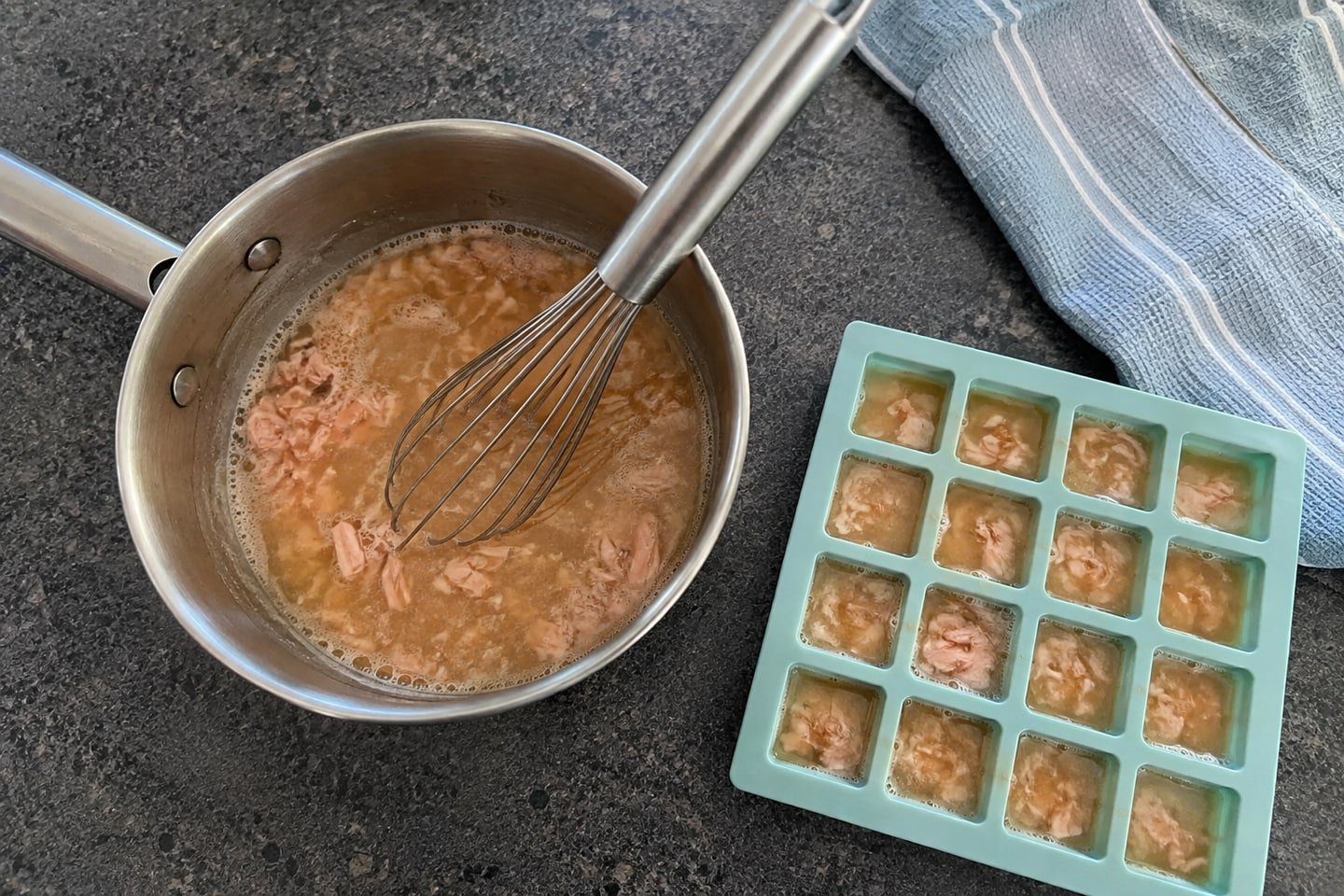 Preparing soft salmon and broth dog gummies